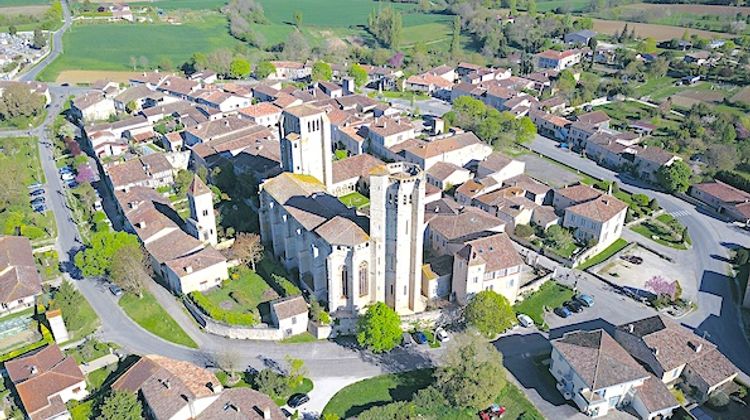 La Romieu : la rançon du succès